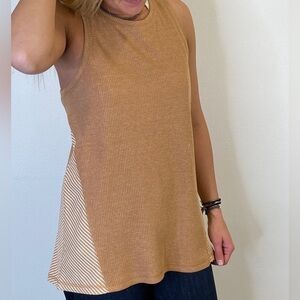 New Doe & Rae razorback tank top size large